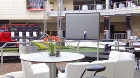 “威斯布鲁克展现三双风采，荣获JRs今日最佳球员殊荣”