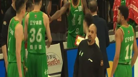 阿伯格跃升至高尔夫第四，托马斯重返前十阵营